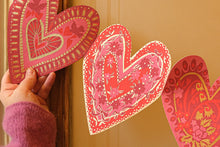 Load image into Gallery viewer, Hearts Concertina Garland 3M