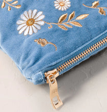 Load image into Gallery viewer, Elizabeth Scarlett Swan Garden Everyday Pouch
